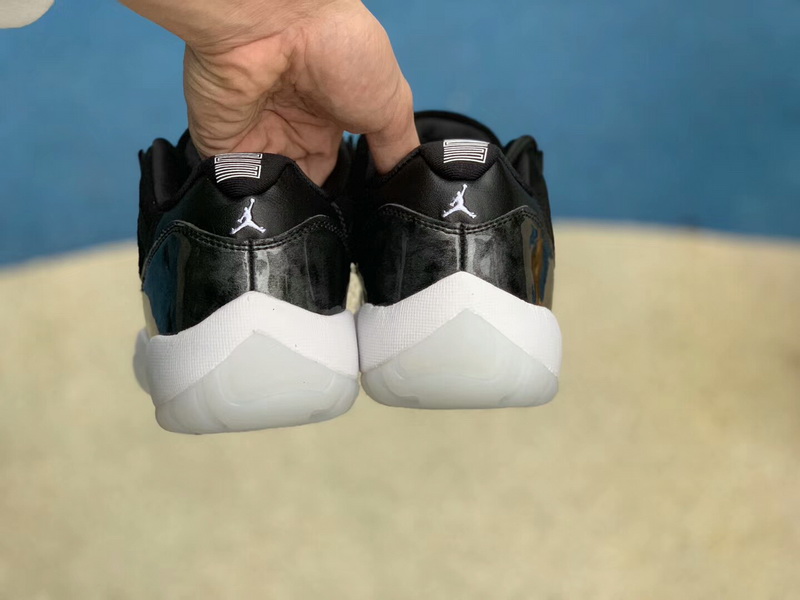 Authentic Air Jordan 11 Low Barons 